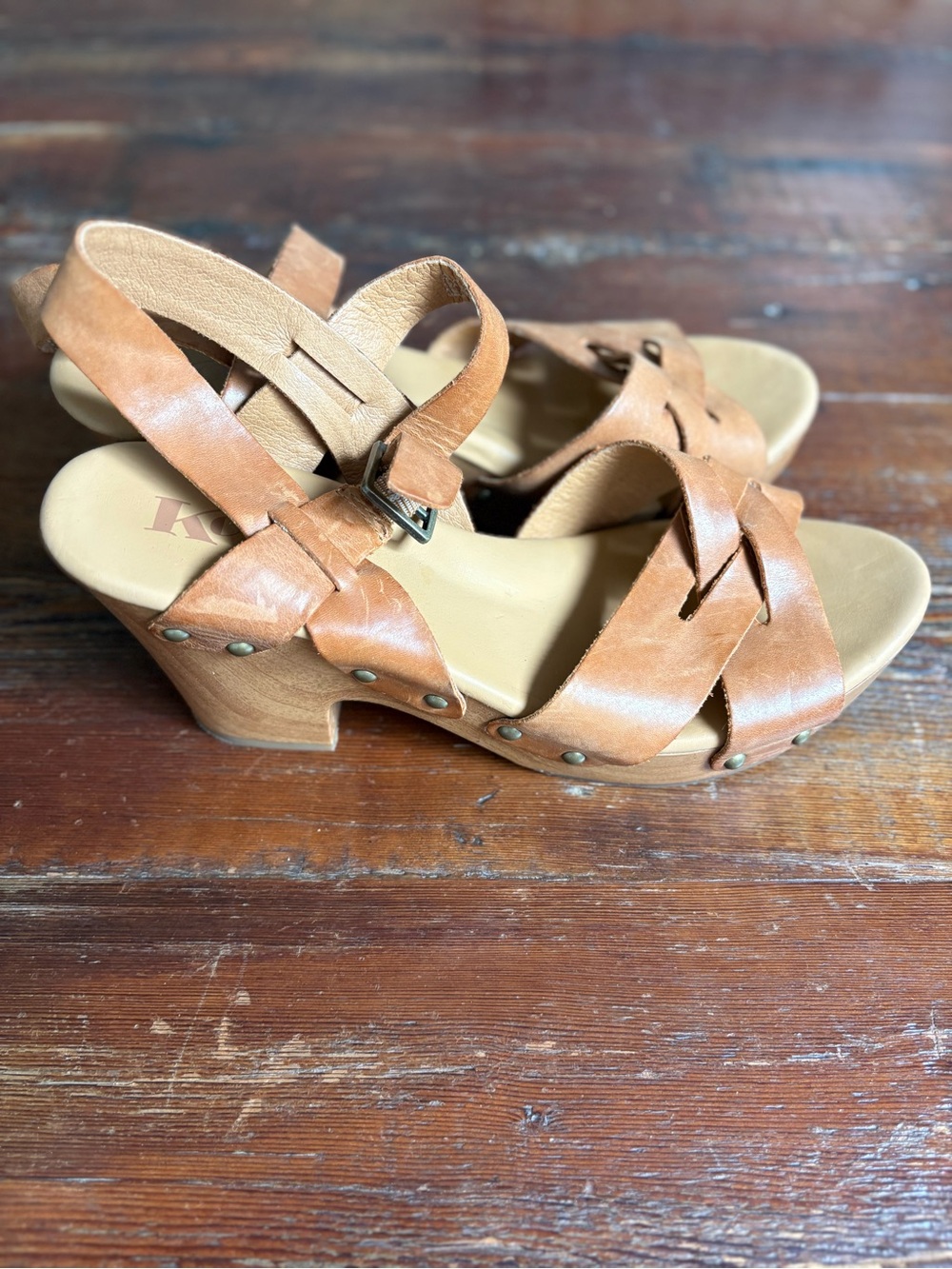 Korks wooden platform sandals 9